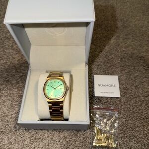 Nuamore Oceana Watch gold with sage green face